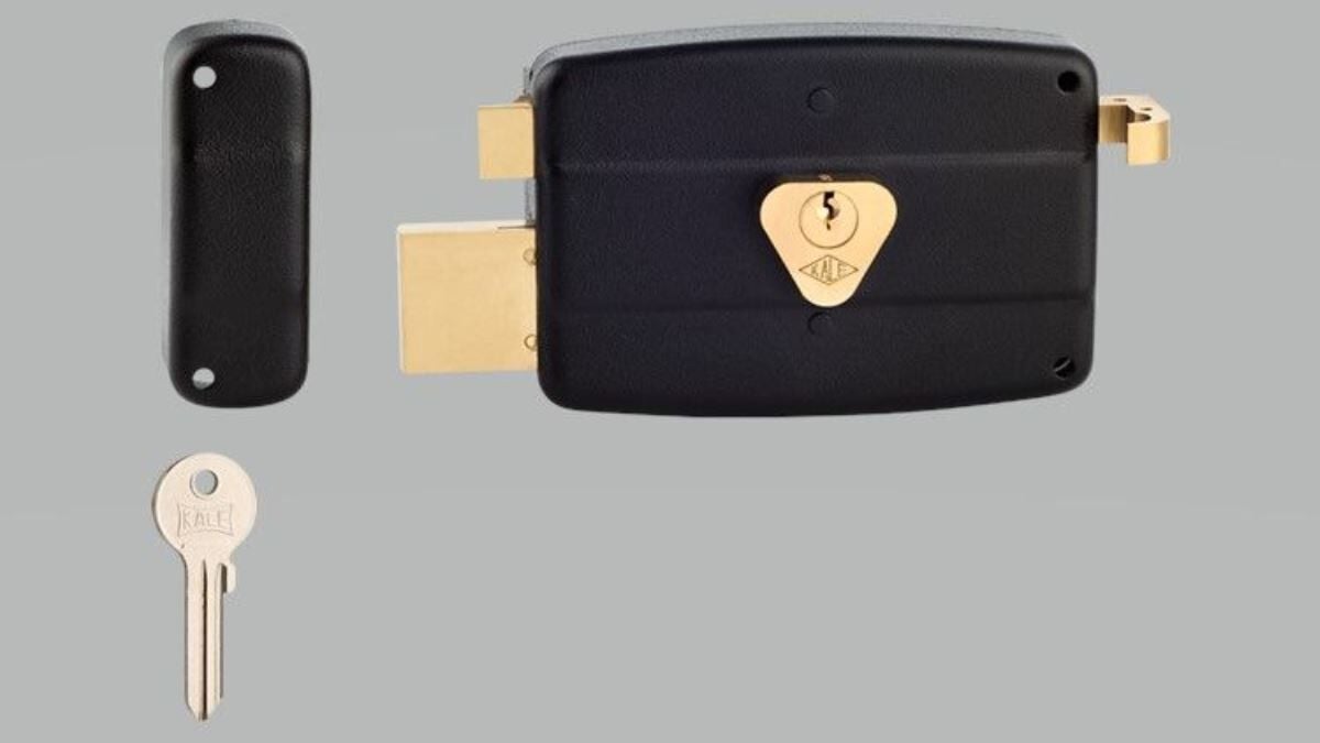 Kale 157A Trajlı Kilit - 3 Anahtarlı Karşılıklı