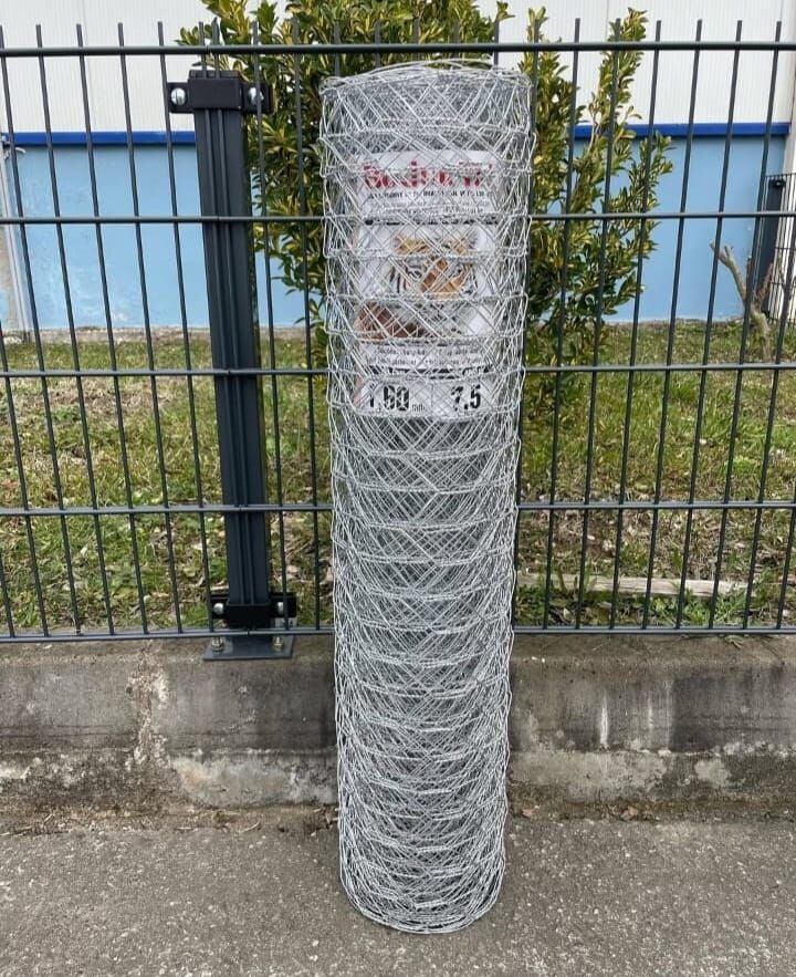 1.6 mm Geniş Göz Altıgen Örgülü Tel - 150 cm yükseklik 20 mt top uzunluğu- 2inç Göz Aralığı