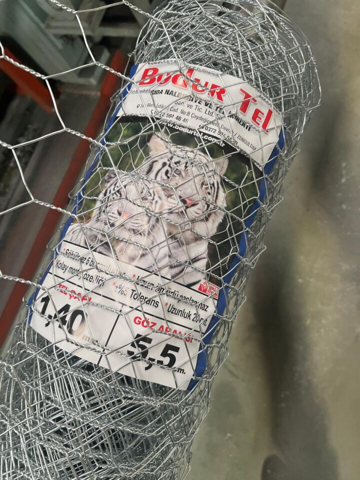 1,40 mm Dar Göz Altıgen Örme Tel - 150 cm Yükseklik - 20 mt Top Uzunluğu -Bahçe Tel 5.5 cm Göz